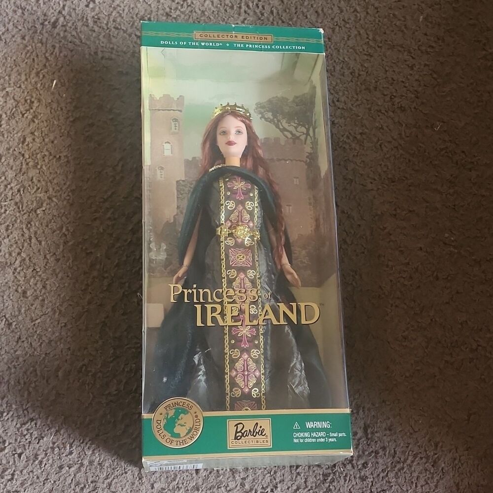 Barbie Dolls of the World Princess of Ireland Collector Edition 2001 MPN 53367